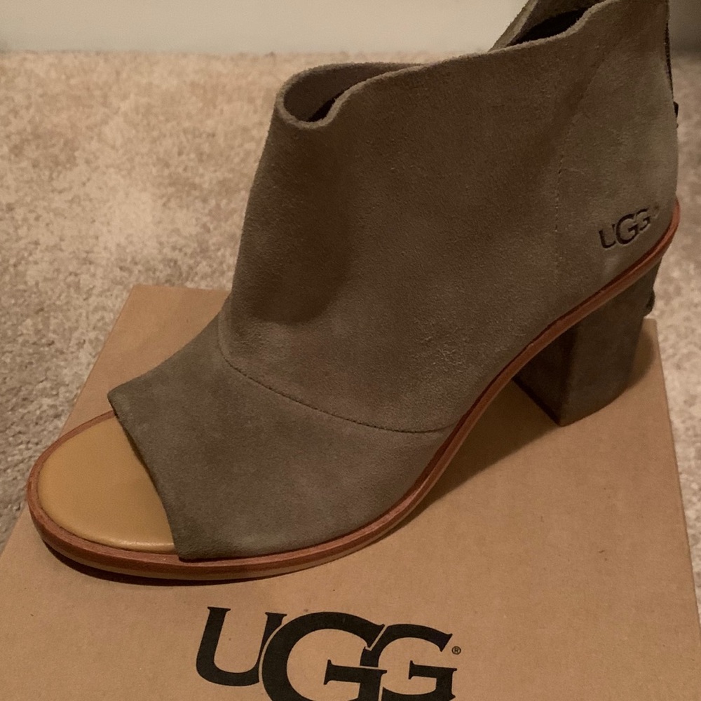 Ugg W Ginger Ankle Peep toe Boot